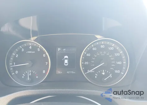 2018 Hyundai Elantra Sel z USA, uszkodzony, nr VIN 5NPD84LF3JH384958